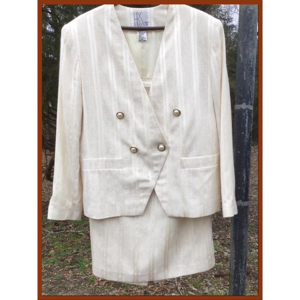 2pc. Vtg. Cream/Tan Skirt Suit